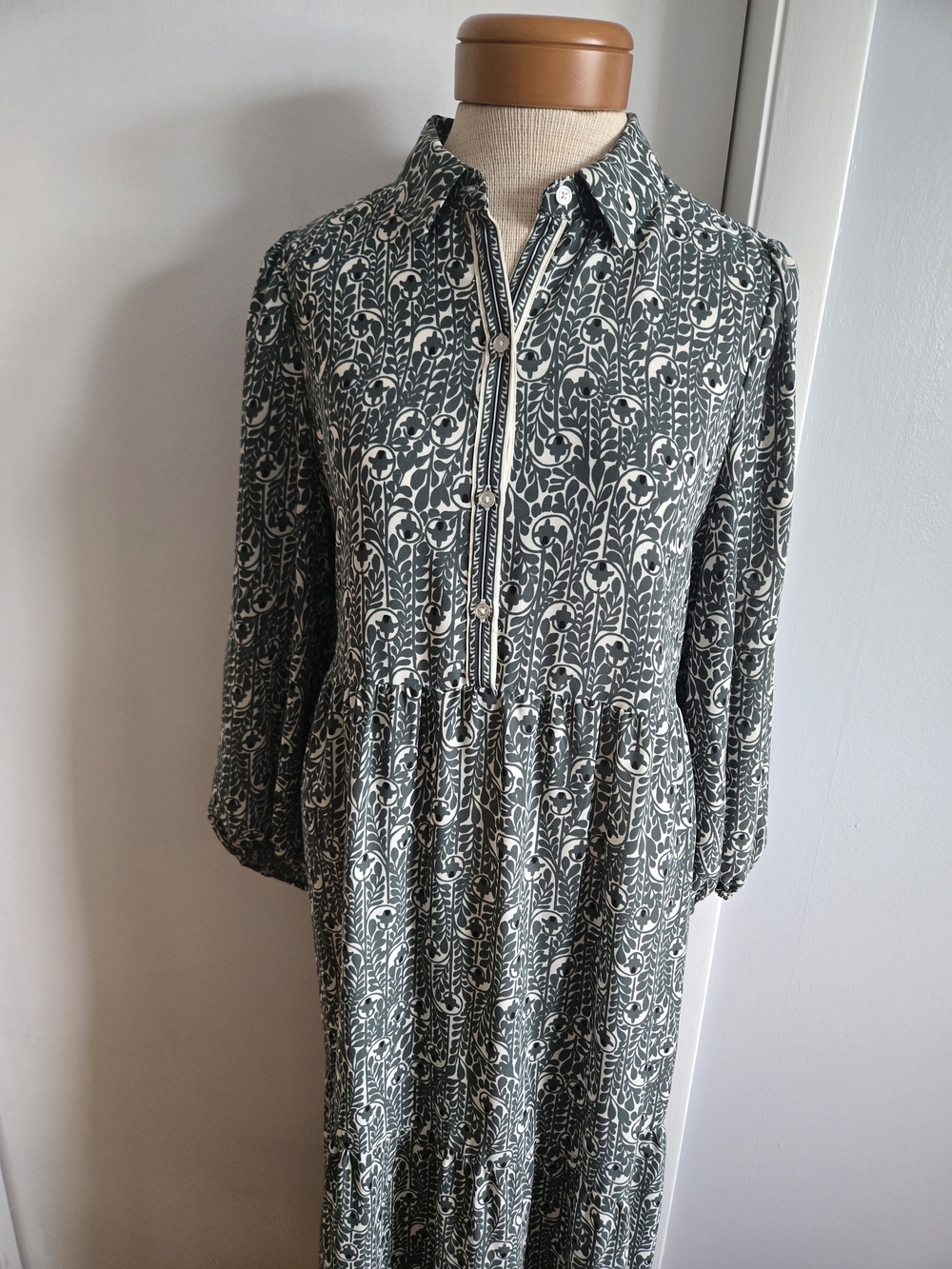 Max Studio Green and Cream Printed Maxi Shirt Dress